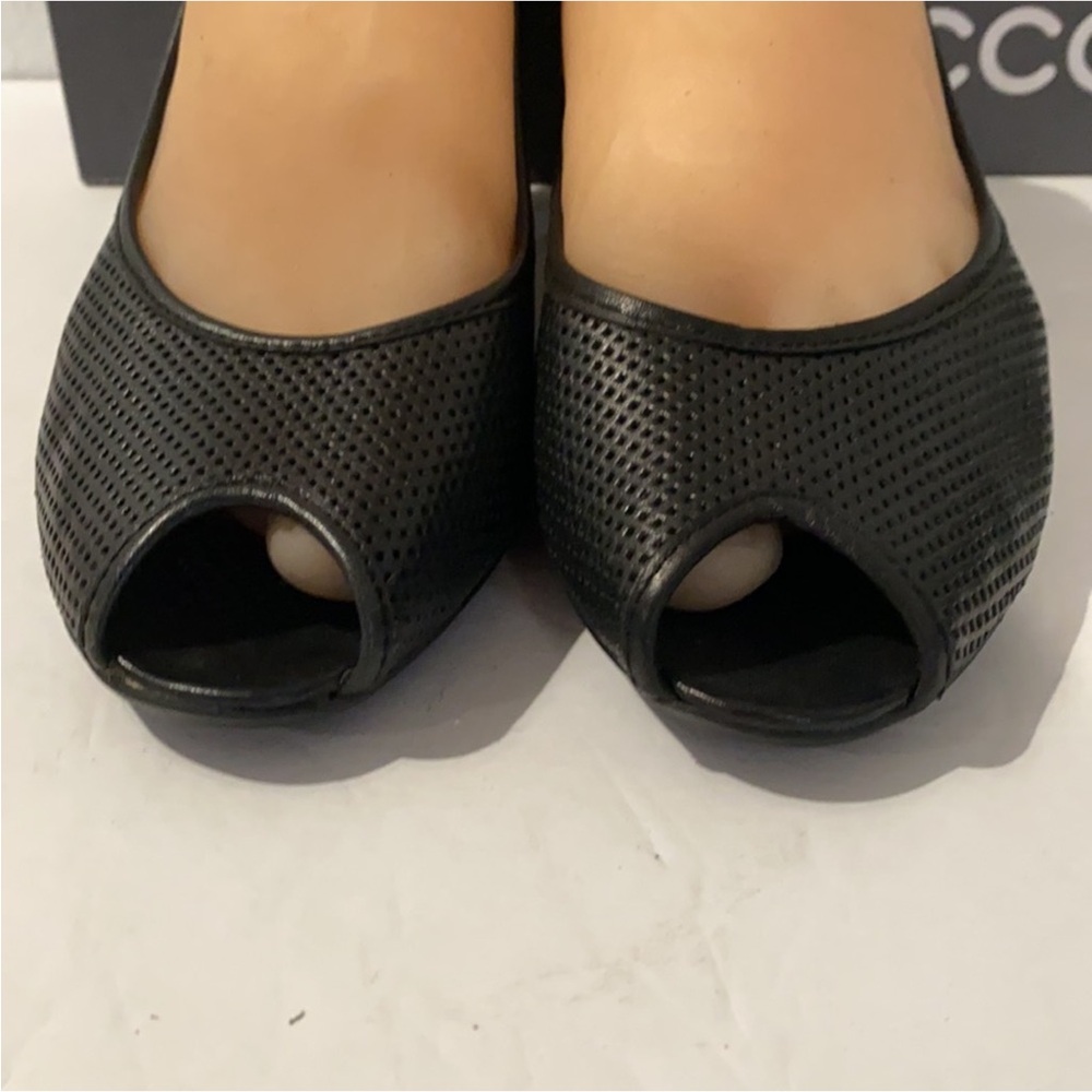 Authentic Ecco Designer Black Leather Open Toe He… - image 3